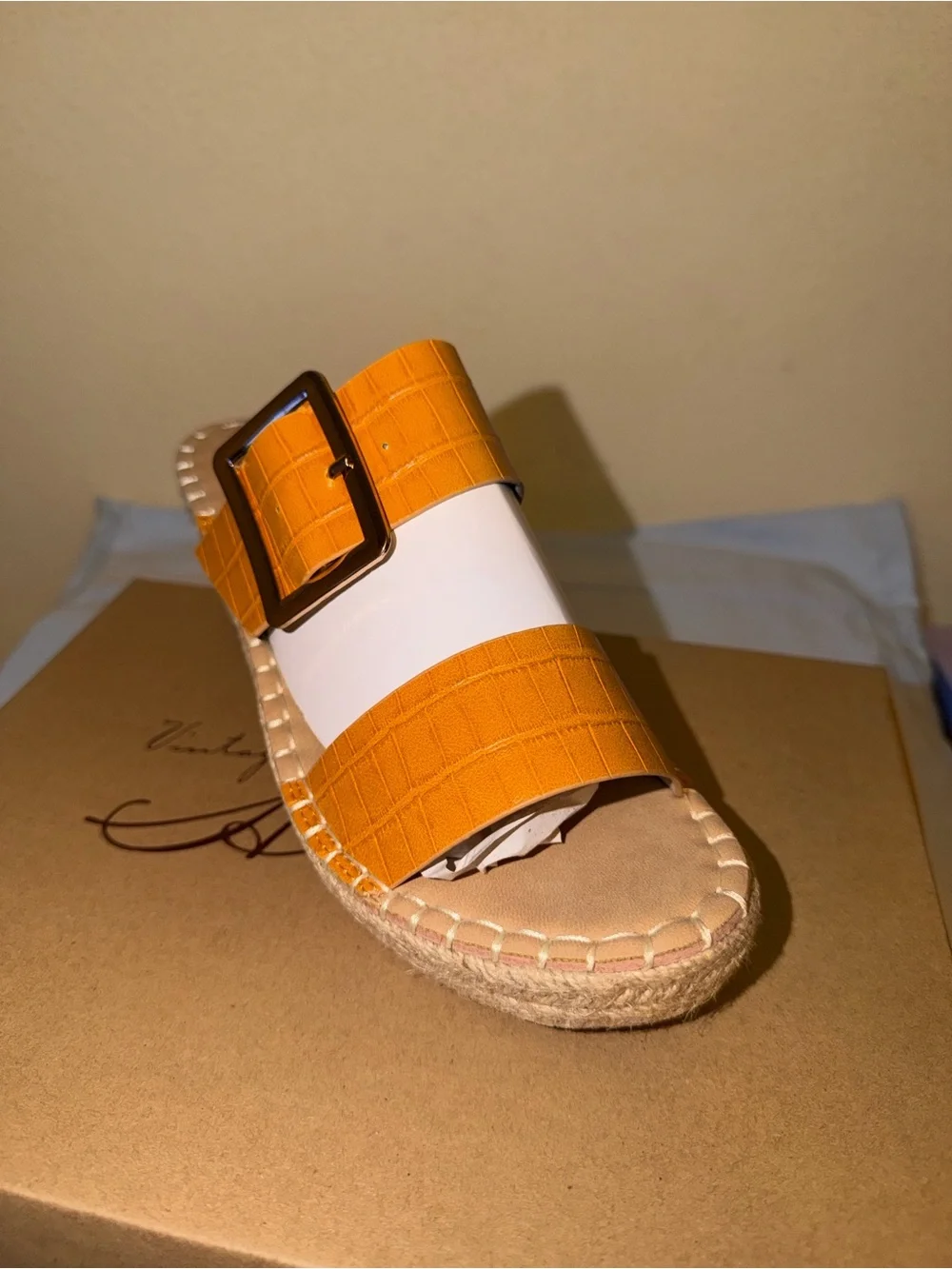 Vintage Havana croc embossed